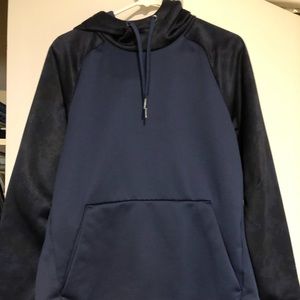 Hoodie in great condition GapFit